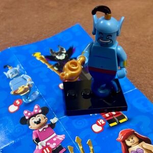 Genie, Disney, Series 1 (Minifigure with Stand, Accessories & Pamphlet) dis005